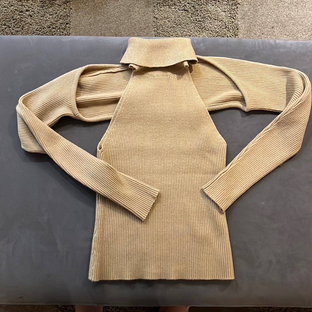 WAYF Sweater Set
